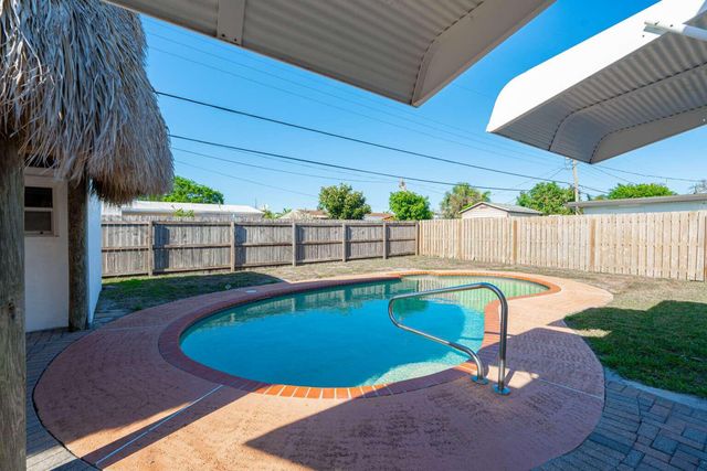 3110 Scanlan Avenue, Lake Worth, FL 33461