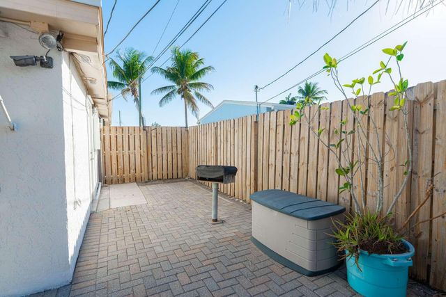 3110 Scanlan Avenue, Lake Worth, FL 33461