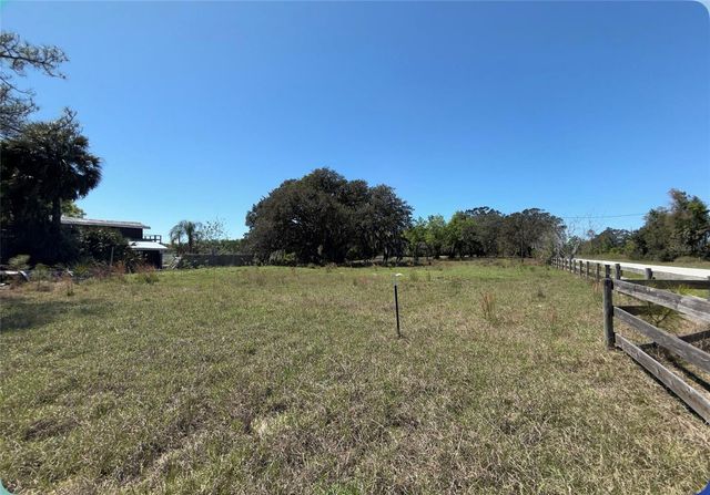 9844 POE STREET, Leesburg, FL 34788