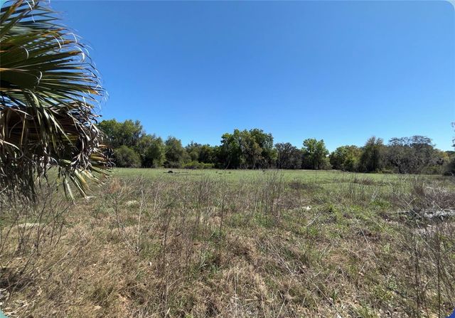 9844 POE STREET, Leesburg, FL 34788