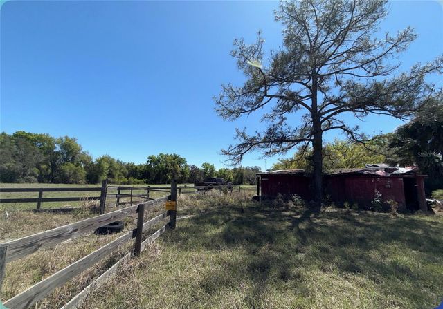 9844 POE STREET, Leesburg, FL 34788