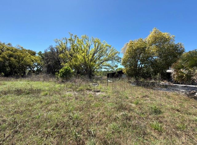 9844 POE STREET, Leesburg, FL 34788