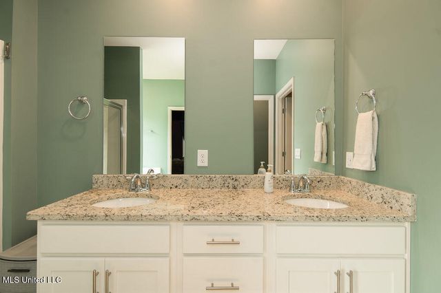 542 Vista Pointe Drive, Pearl, MS 39208
