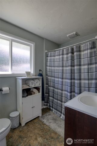 14791 US 101 Highway, Shelton, WA 98584