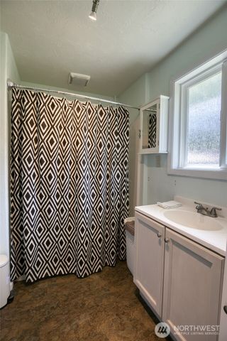 14791 US 101 Highway, Shelton, WA 98584