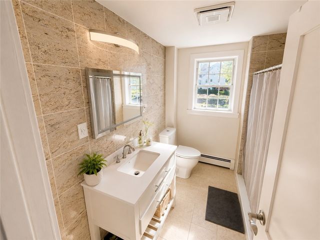 78 Highland Avenue, Johnston, RI 02919