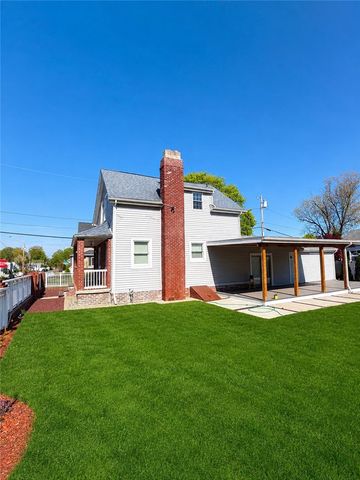 78 Highland Avenue, Johnston, RI 02919