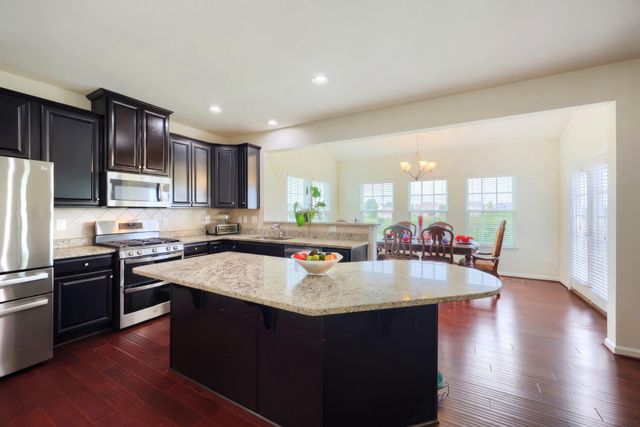 1218 ALTA VISTA WAY, Seven Valleys, PA 17360