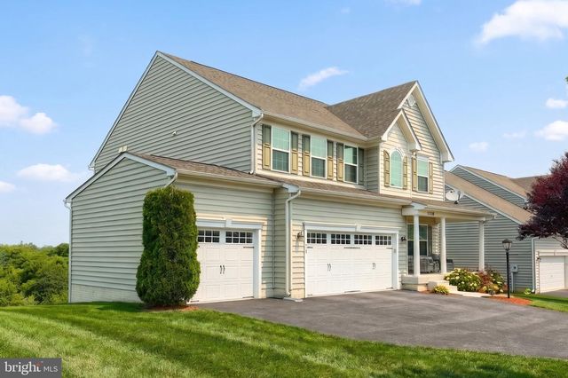 1218 ALTA VISTA WAY, Seven Valleys, PA 17360
