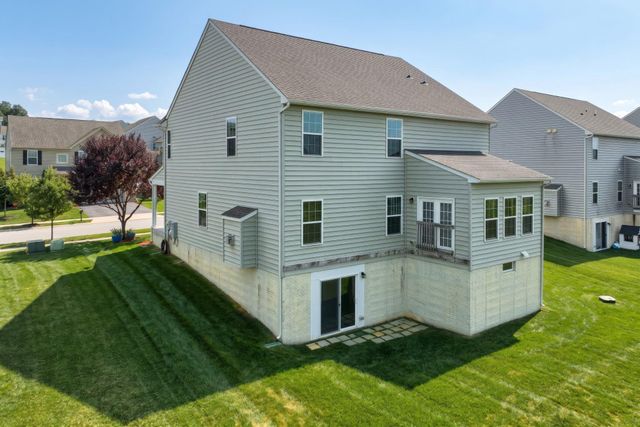 1218 ALTA VISTA WAY, Seven Valleys, PA 17360
