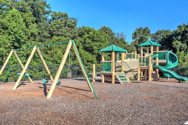 1218 ALTA VISTA WAY, Seven Valleys, PA 17360