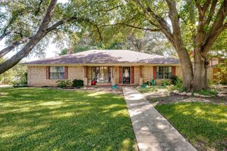 6444 Suncrest Court, North Richland Hills, TX 76180