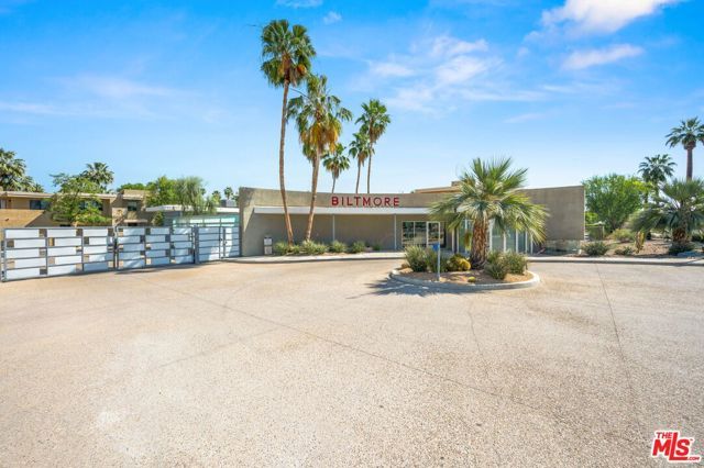 910 E Palm Canyon Drive 205, Palm Springs, CA 92264