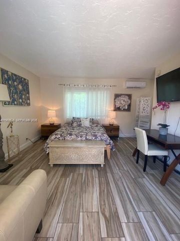 326 Roosevelt St 5, Hollywood, FL 33019