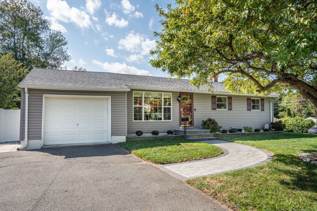 44 Cabot Street, Bristol, CT 06010