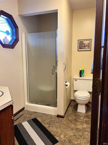 2103 W Hamilton Road, Fort Wayne, IN 46819