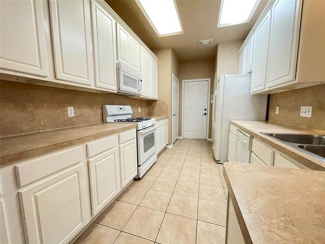 5626 Claybeck Lane, Katy, TX 77494