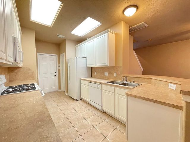 5626 Claybeck Lane, Katy, TX 77494