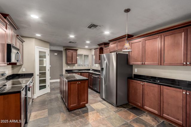 3912 S ELM Street, Tempe, AZ 85282