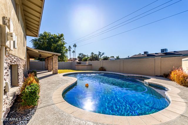 3912 S ELM Street, Tempe, AZ 85282
