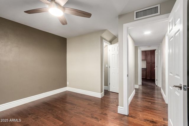 3912 S ELM Street, Tempe, AZ 85282