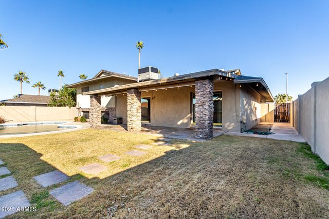 3912 S ELM Street, Tempe, AZ 85282