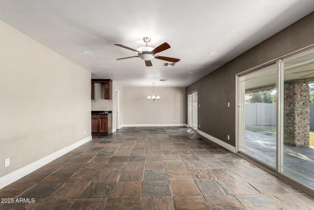 3912 S ELM Street, Tempe, AZ 85282