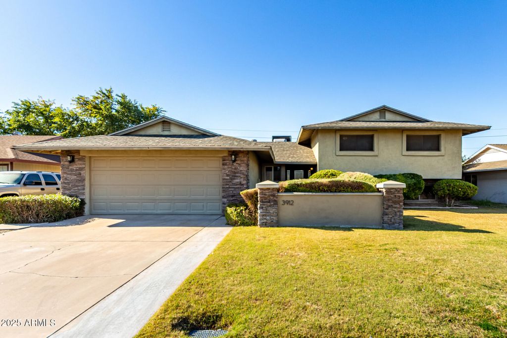 3912 S ELM Street, Tempe, AZ 85282