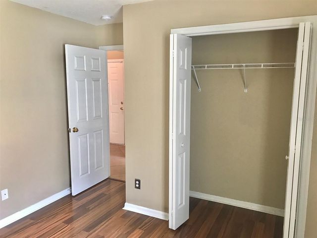 4617 NEWBOURNE WAY, Valrico, FL 33594