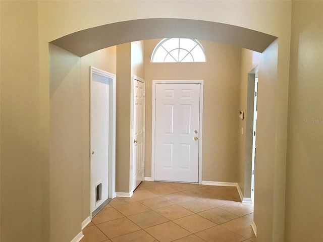 4617 NEWBOURNE WAY, Valrico, FL 33594