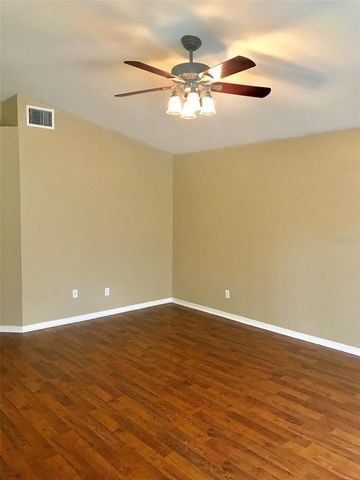 4617 NEWBOURNE WAY, Valrico, FL 33594