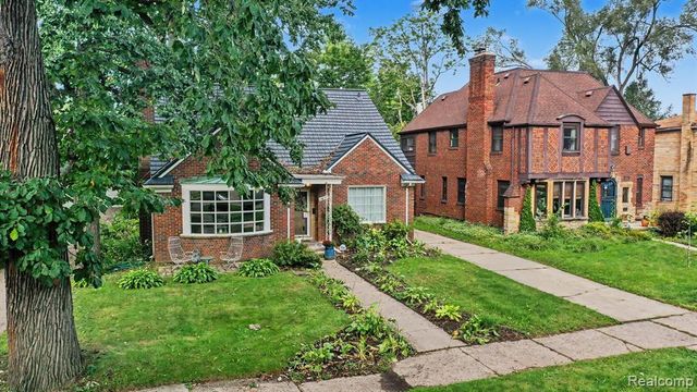 19015 Muirland Street, Detroit, MI 48221
