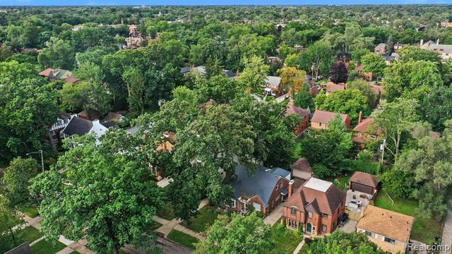 19015 Muirland Street, Detroit, MI 48221