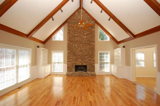 105 View Hill Court, Sandy Springs, GA 30350