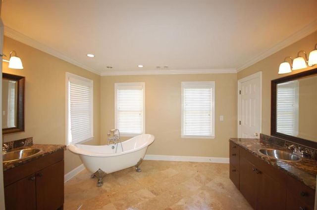 105 View Hill Court, Sandy Springs, GA 30350