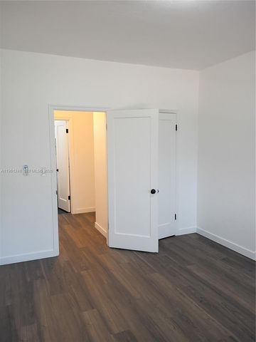 235 83rd St 3, Miami Beach, FL 33141