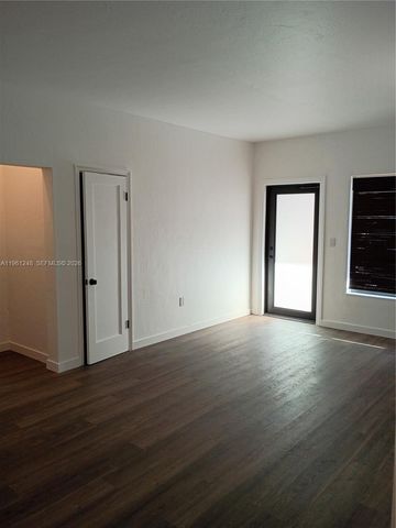 235 83rd St 3, Miami Beach, FL 33141