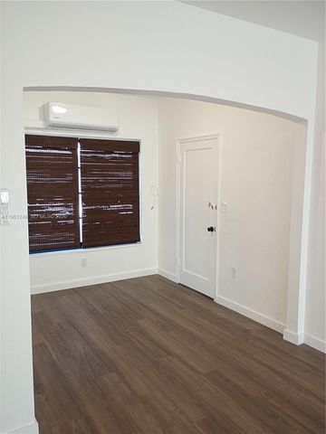 235 83rd St 3, Miami Beach, FL 33141