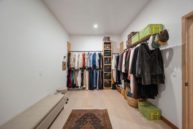 10 Roll Top Circle, Cape Fair, MO 65624