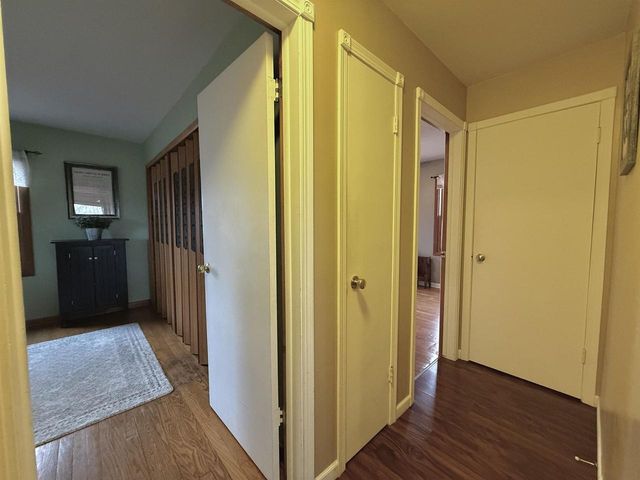 9321 STATE ROAD 21, Omro, WI 54963