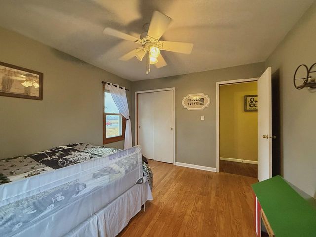 9321 STATE ROAD 21, Omro, WI 54963