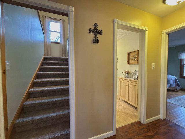 9321 STATE ROAD 21, Omro, WI 54963