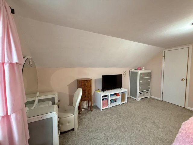 9321 STATE ROAD 21, Omro, WI 54963