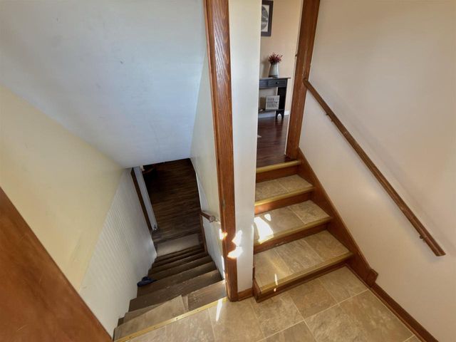 9321 STATE ROAD 21, Omro, WI 54963