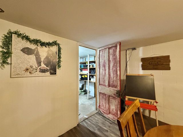 9321 STATE ROAD 21, Omro, WI 54963