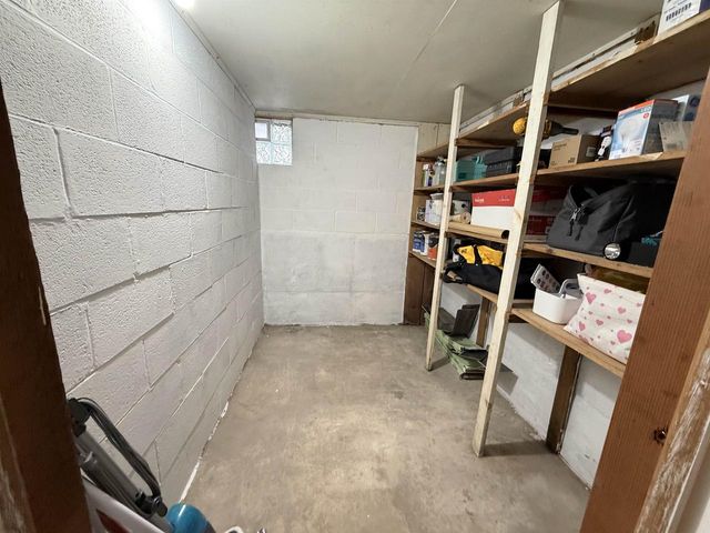 9321 STATE ROAD 21, Omro, WI 54963