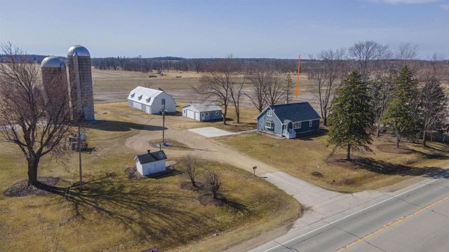 9321 STATE ROAD 21, Omro, WI 54963