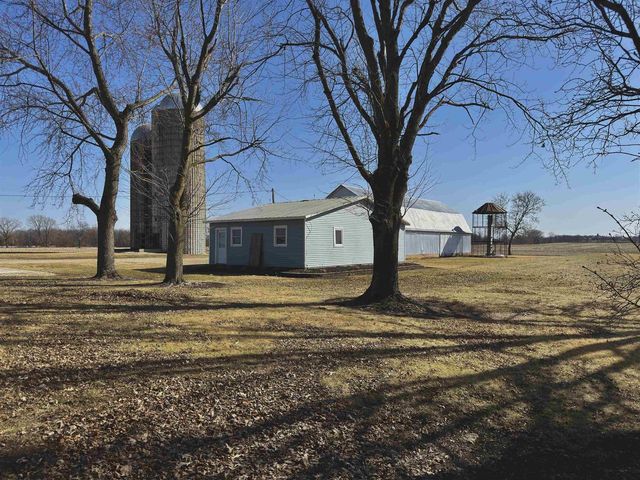 9321 STATE ROAD 21, Omro, WI 54963