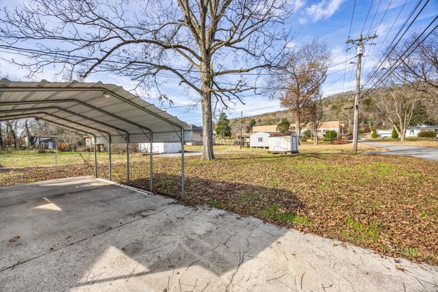 1100 Elm Avenue, South Pittsburg, TN 37380