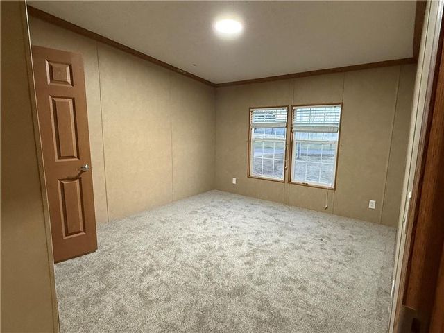 1701 PALMER CHAPEL Road, Pineville, LA 71360